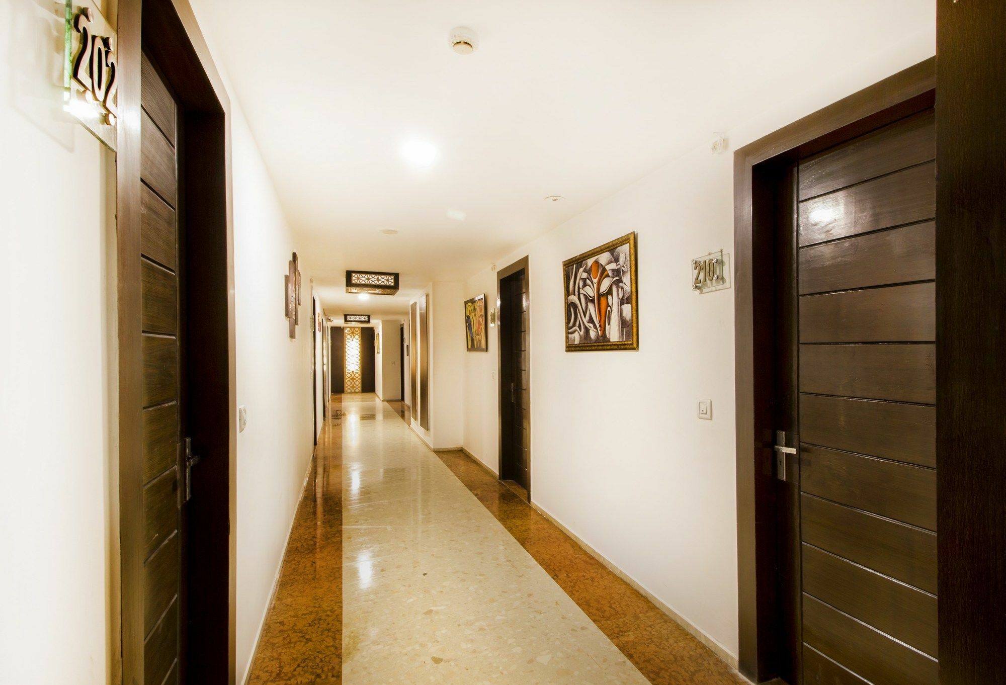 Fabhotel White Klove Near New Delhi Railway Station Exterior photo